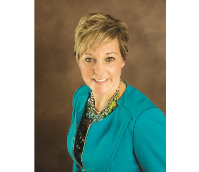Carle Health promotes Jeanette Murray to president of Carle Health West Region
