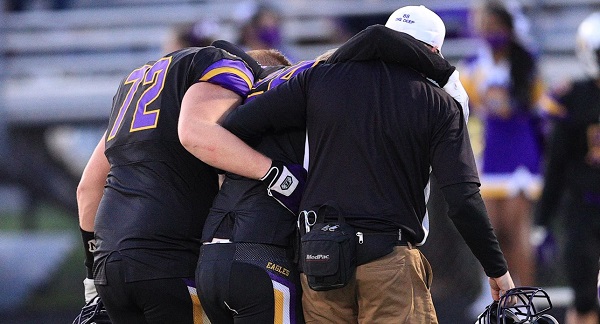 Athletic trainers use emergency action plans like the NFL