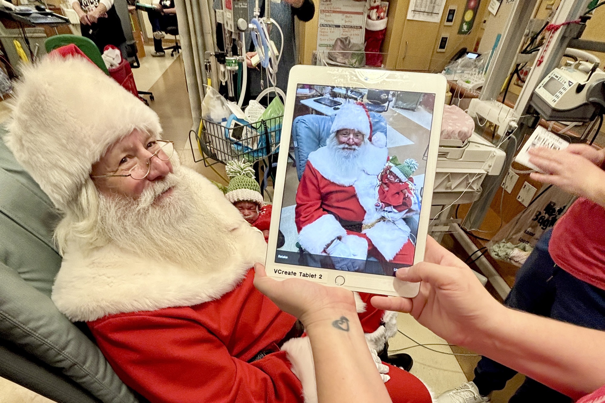 NICU nurses first in nation to use new technology as a bridge from parents to the youngest patients