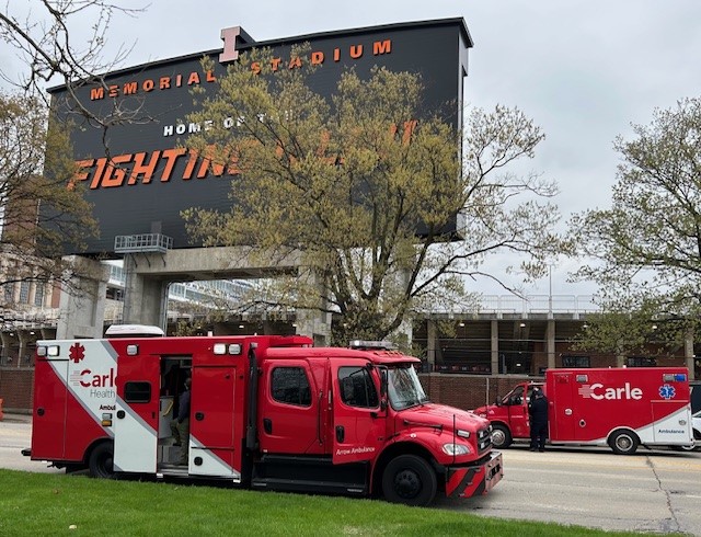 Carle Health takes part in Illinois Race Weekend; giving back to the community with health resources